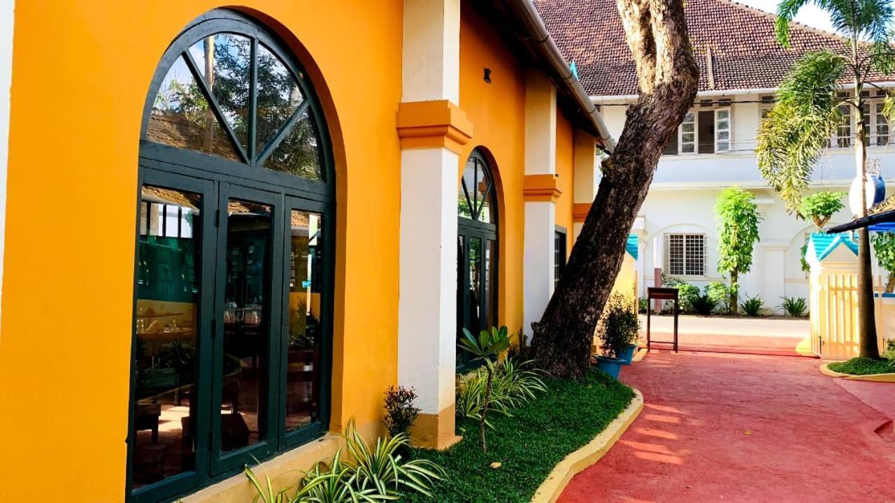 Bed and Breakfast Elphinstone Residency Kochi Zewnętrze zdjęcie