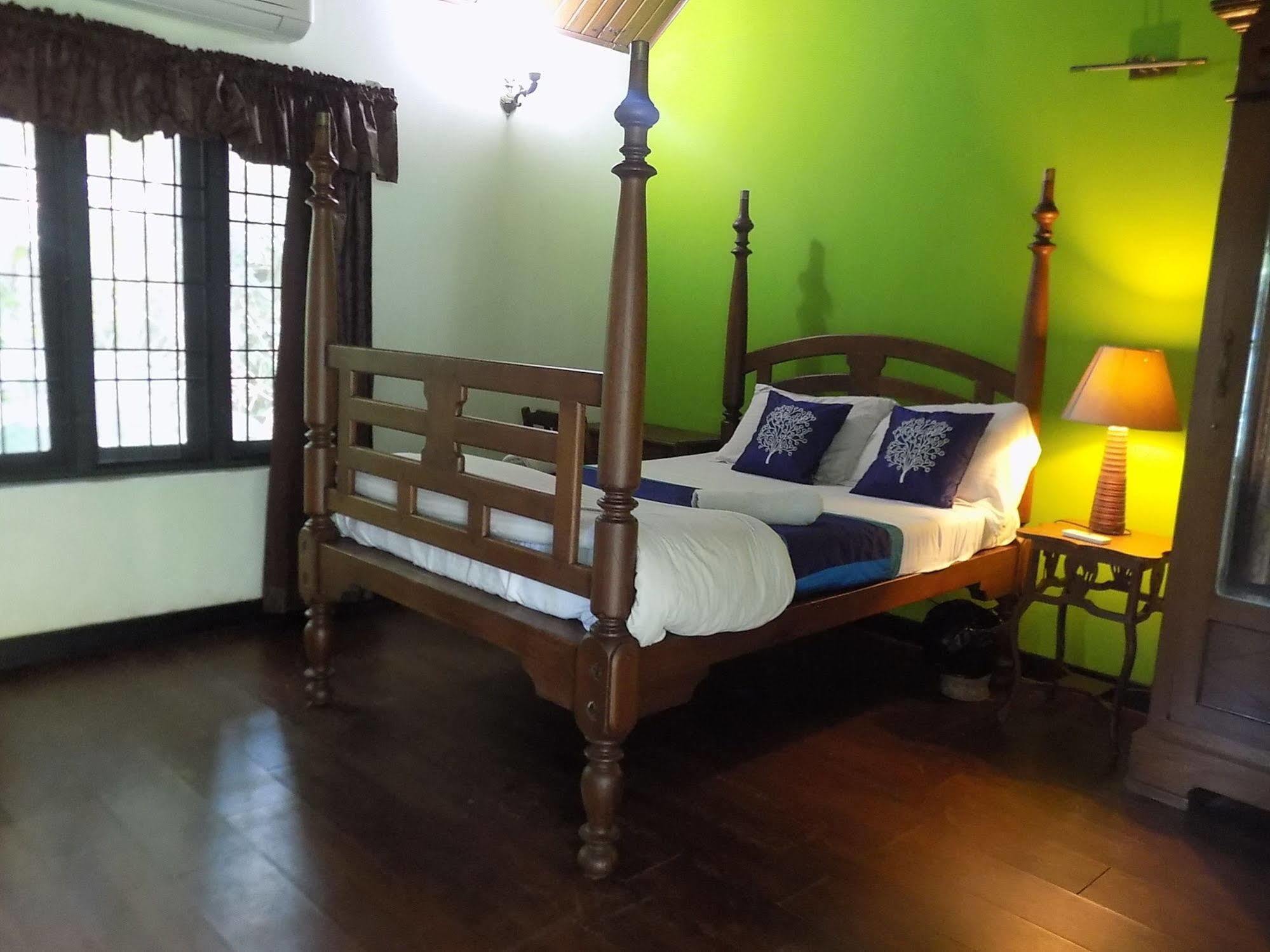 Bed and Breakfast Elphinstone Residency Kochi Zewnętrze zdjęcie