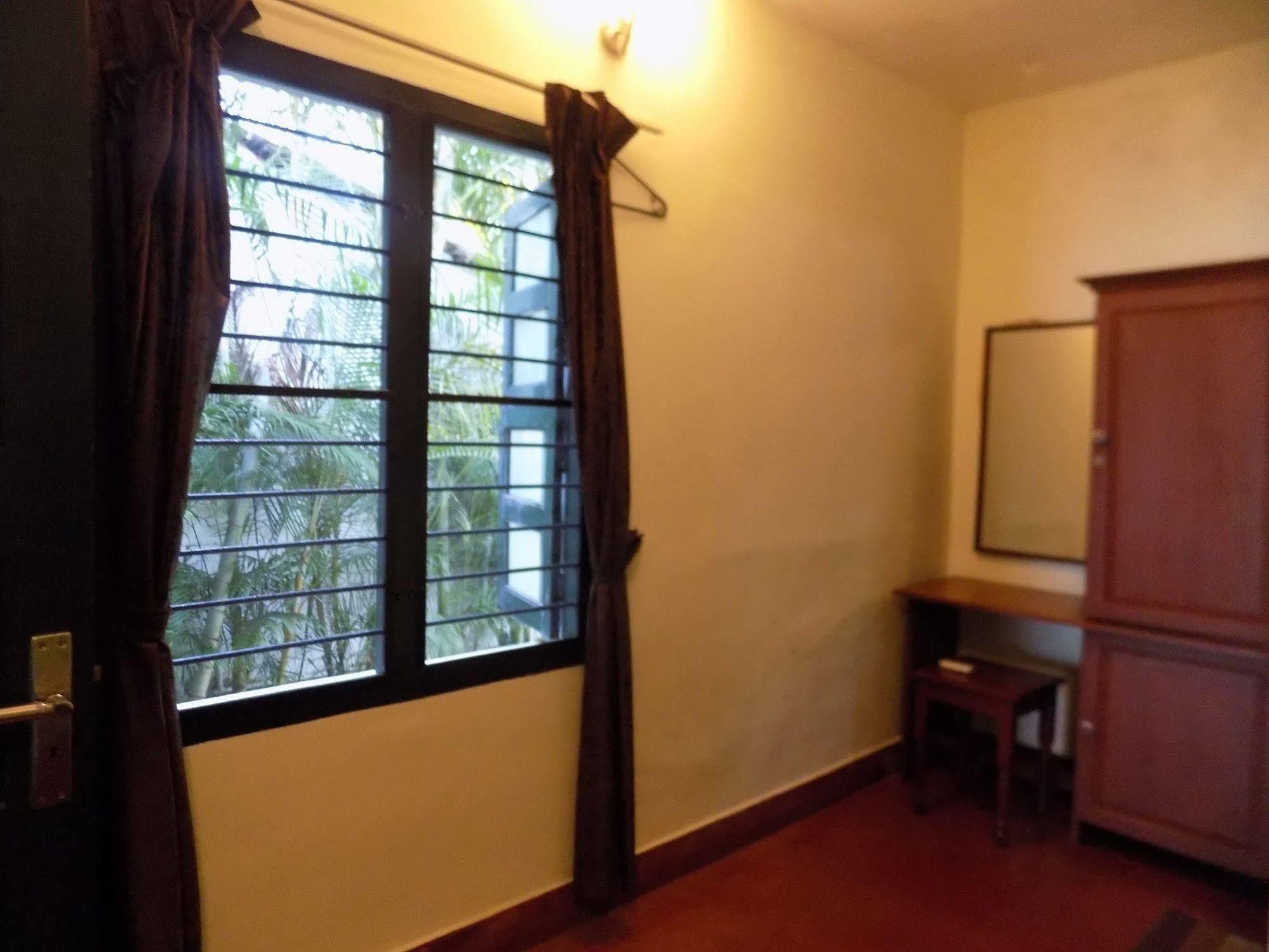 Bed and Breakfast Elphinstone Residency Kochi Zewnętrze zdjęcie